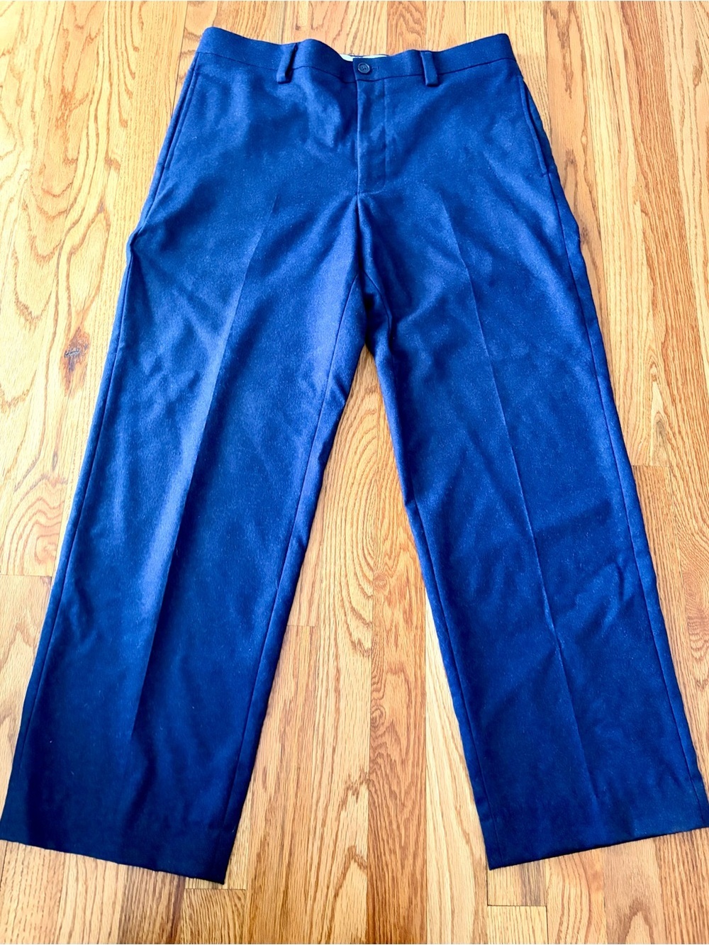 L.L. Bean Men's Navy Dress Pants - Flat Front